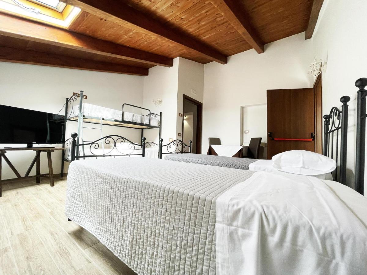 Tenuta Morrone Pertosa Exteriör bild